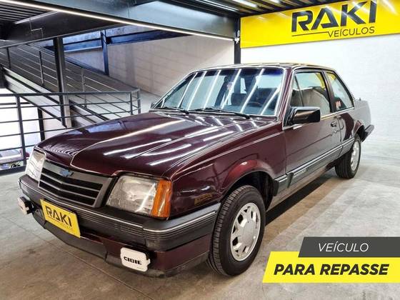 CHEVROLET MONZA 2.0 SL/E 8V GASOLINA 2P MANUAL CHEVROLET MONZA 2.0 SL/E 8V GASOLINA 2P MANUAL